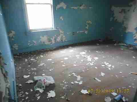 10410 Crocuslawn (35)_m.jpg